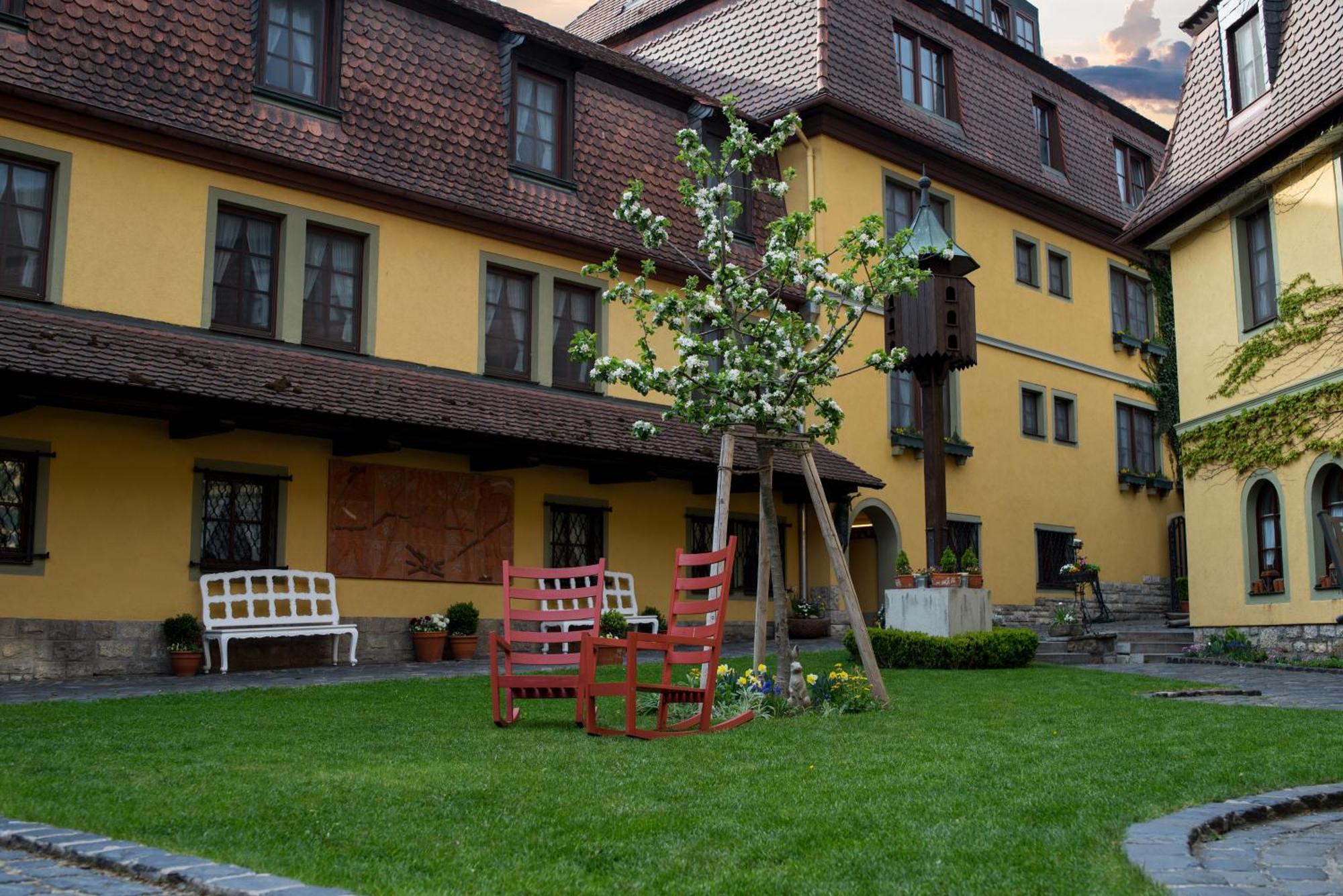 Hotel Leicht Biebelried Εξωτερικό φωτογραφία