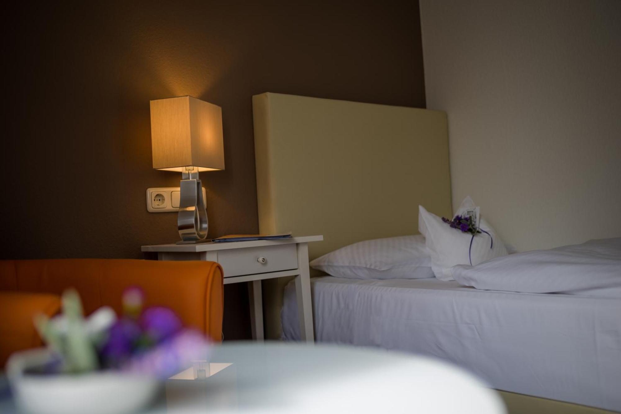 Hotel Leicht Biebelried Εξωτερικό φωτογραφία