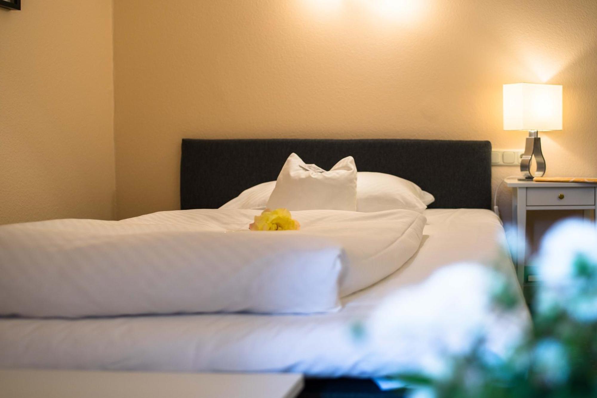 Hotel Leicht Biebelried Εξωτερικό φωτογραφία